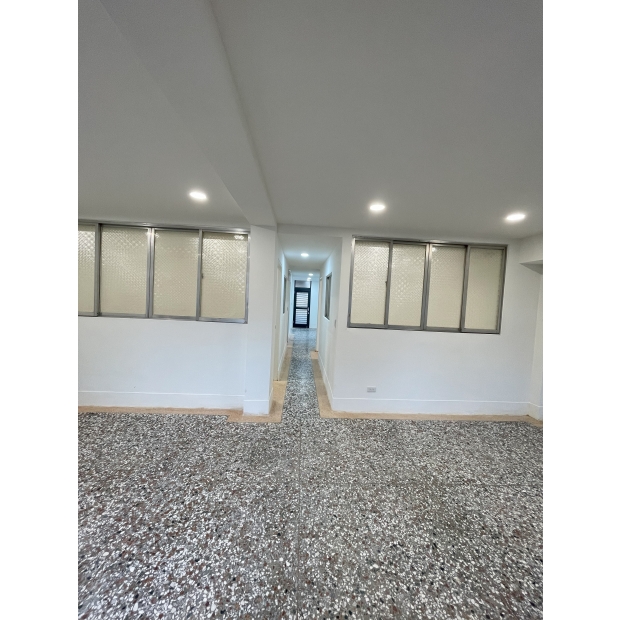 拆除,輕鋼架隔間天花板,空調,水電,新建浴室,油漆