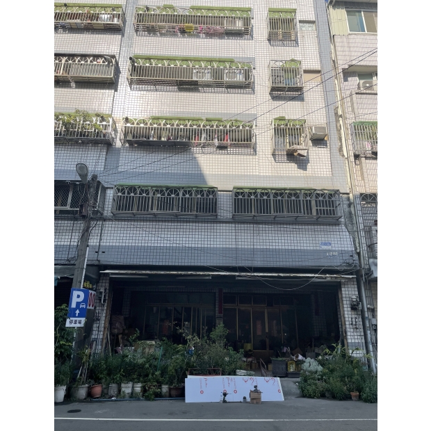原有老舊氧化脆裂/氣密窗拆舊更新