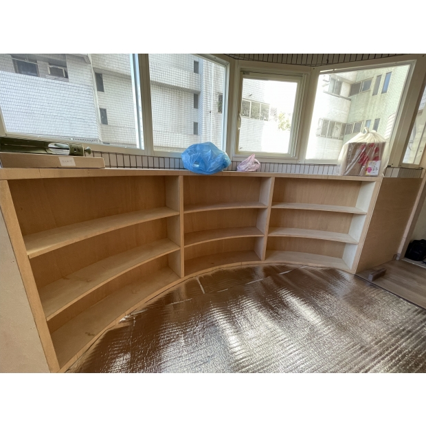 陽台上氣密窗/木作開放櫃/水電拉線燈具洗手槽/房間系統櫃規劃