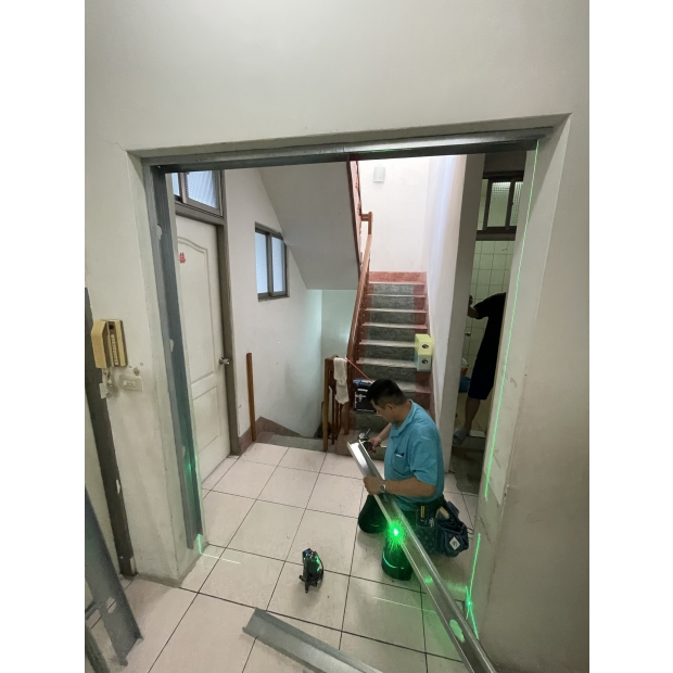 輕隔間工程