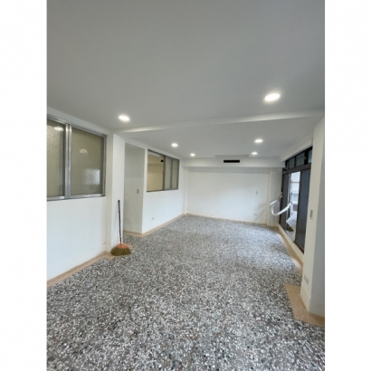 拆除,輕鋼架隔間天花板,空調,水電,新建浴室,油漆