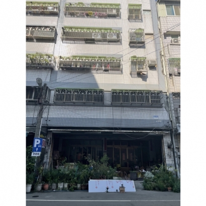 原有老舊氧化脆裂/氣密窗拆舊更新