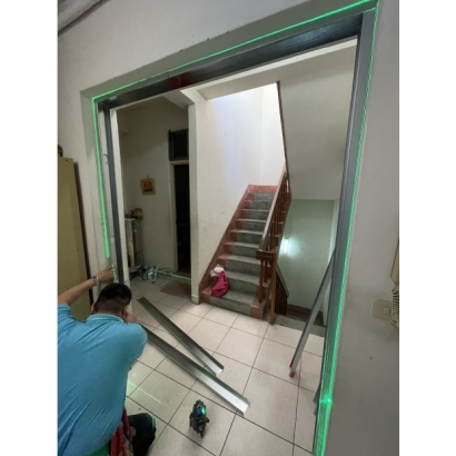輕隔間工程